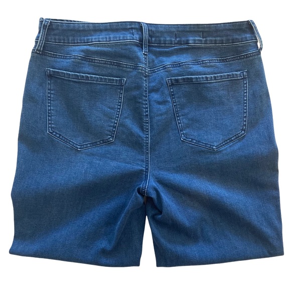 NYDJ MARILYN STRAIGHT JEANS WITH LIFT X TUCK TECHNOLOGY SIZE 12 - Picture 4 of 16